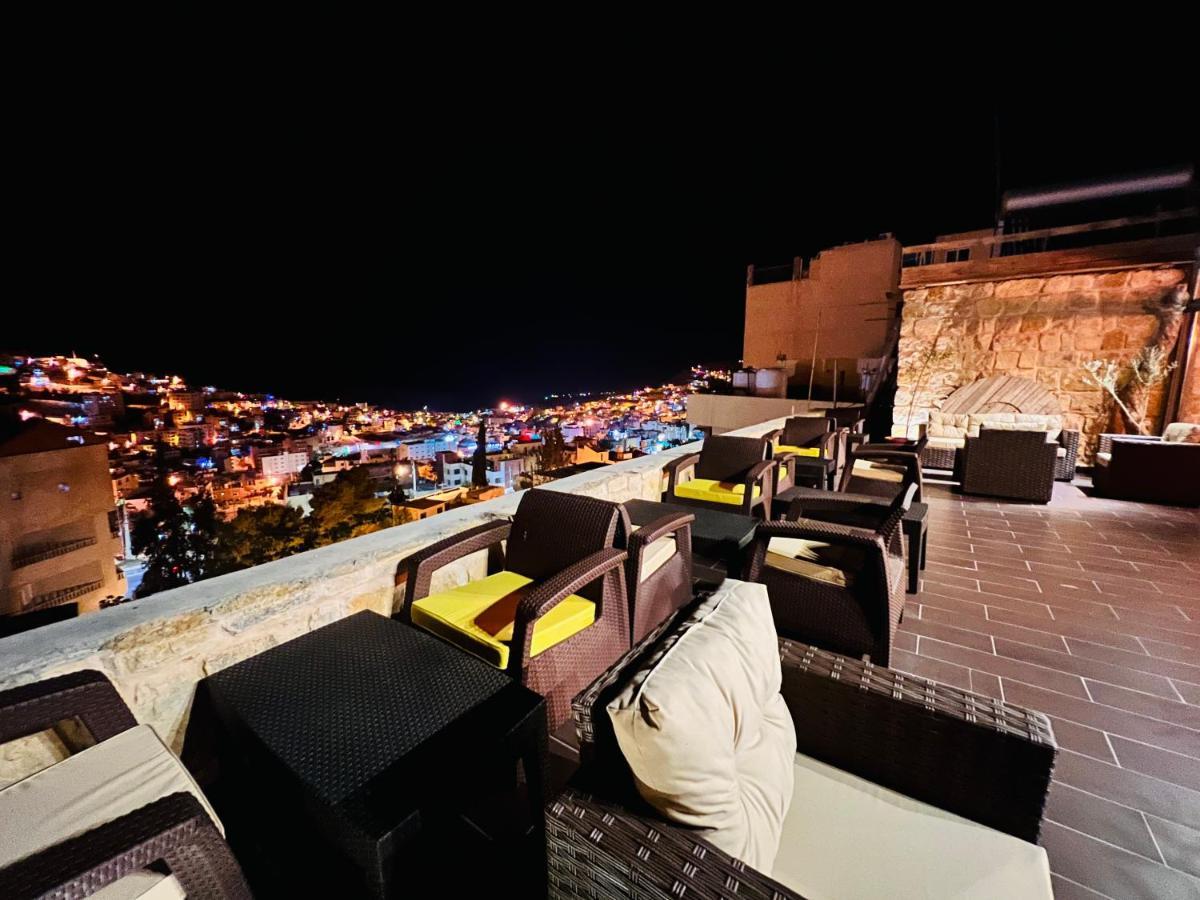 Ata Ali Hotel Wadi Musa Eksteriør billede