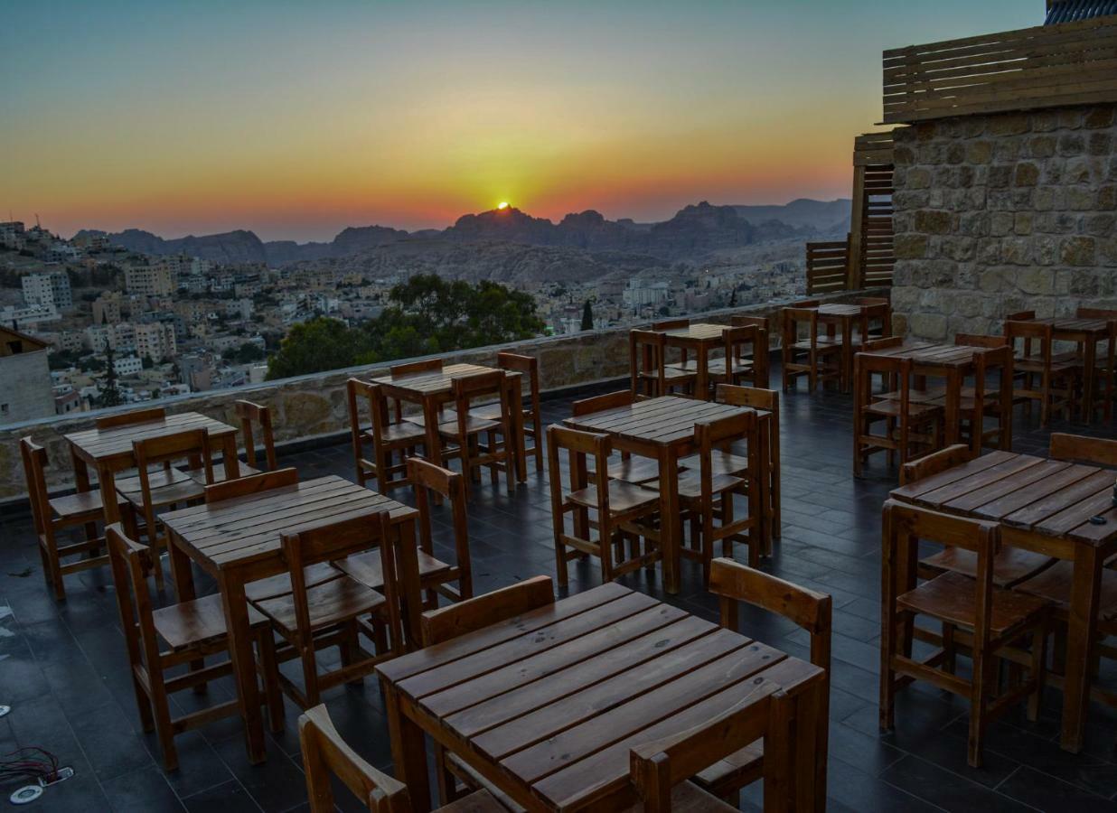 Ata Ali Hotel Wadi Musa Eksteriør billede